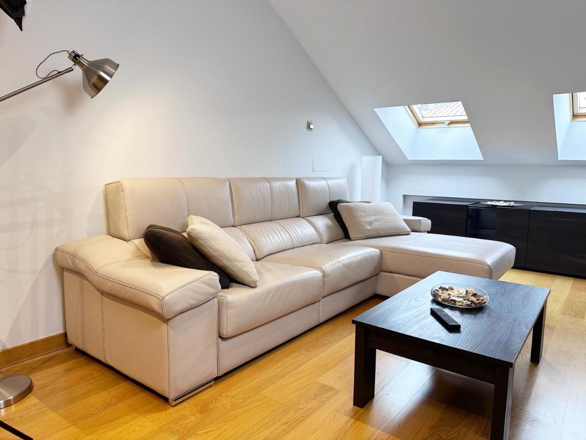 סלאמנקה Apartamento Gran Via - Parking Gratis מראה חיצוני תמונה